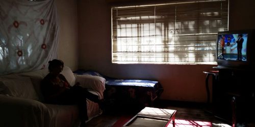 Câmara aumenta pena para crimes contra idosos; texto segue para sanção Imagem referente a Câmara aumenta pena para crimes contra idosos; texto segue para sanção