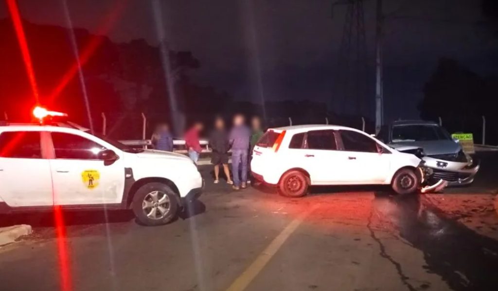 Mulher e criança ficam feridas em acidente de trânsito em Ponta Grossa