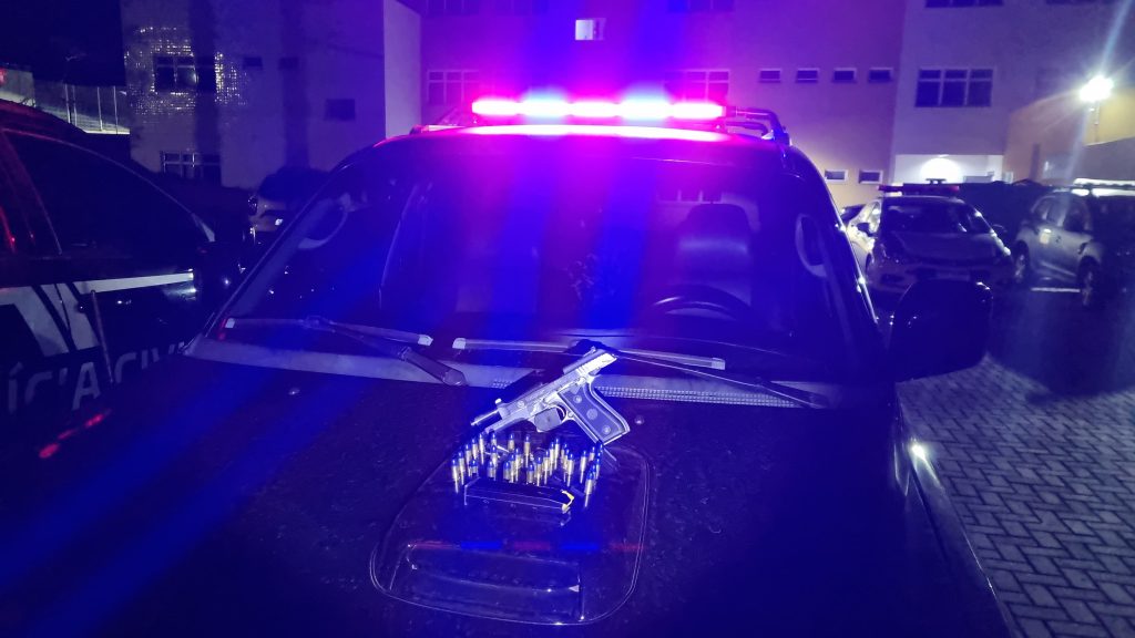 GM intercepta falsa viatura e detém homem com arma de fogo no Melissa