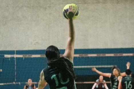 Imagem referente a Com apoio do Governo do Estado, capital recebe a VI Copa Curitiba Master de Voleibol