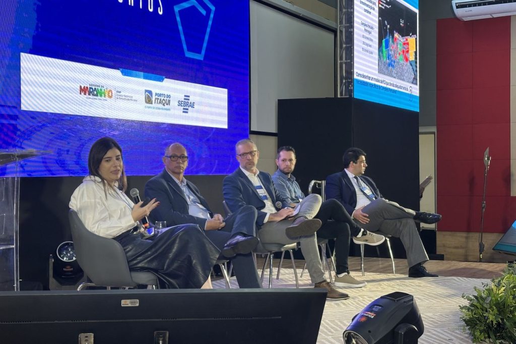 Portos do Paraná aborda transformação digital em encontro nacional do setor