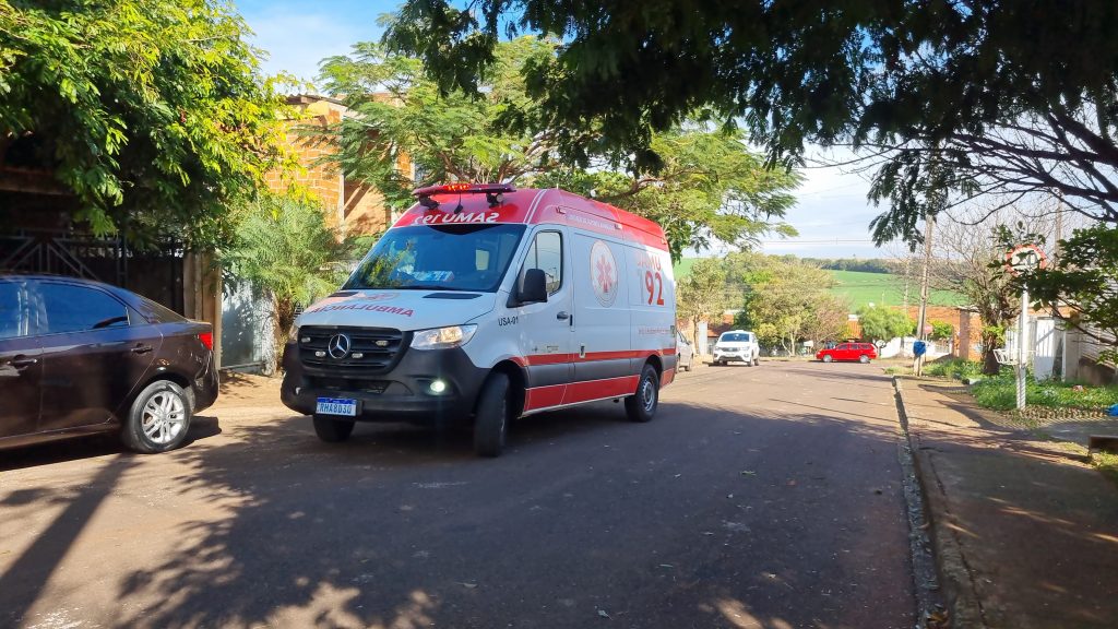 Homem morre em residência no Parque dos Ipês Homem morre em residência no Parque dos Ipês
