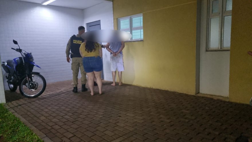 Noite de terror: Rapaz ameaça atear fogo na companheira
