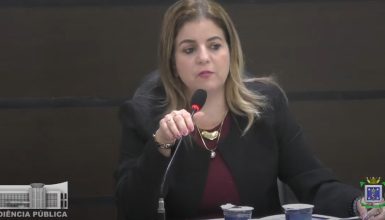Imagem referente a Secretária revela: desde janeiro já somam 41 mil dias de atestados para profissionais da educação