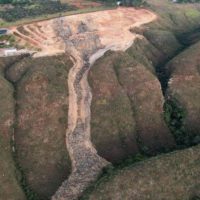 Imagem referente a Goiás dá 2 dias para aterro apresentar plano de recolhimento de lixo