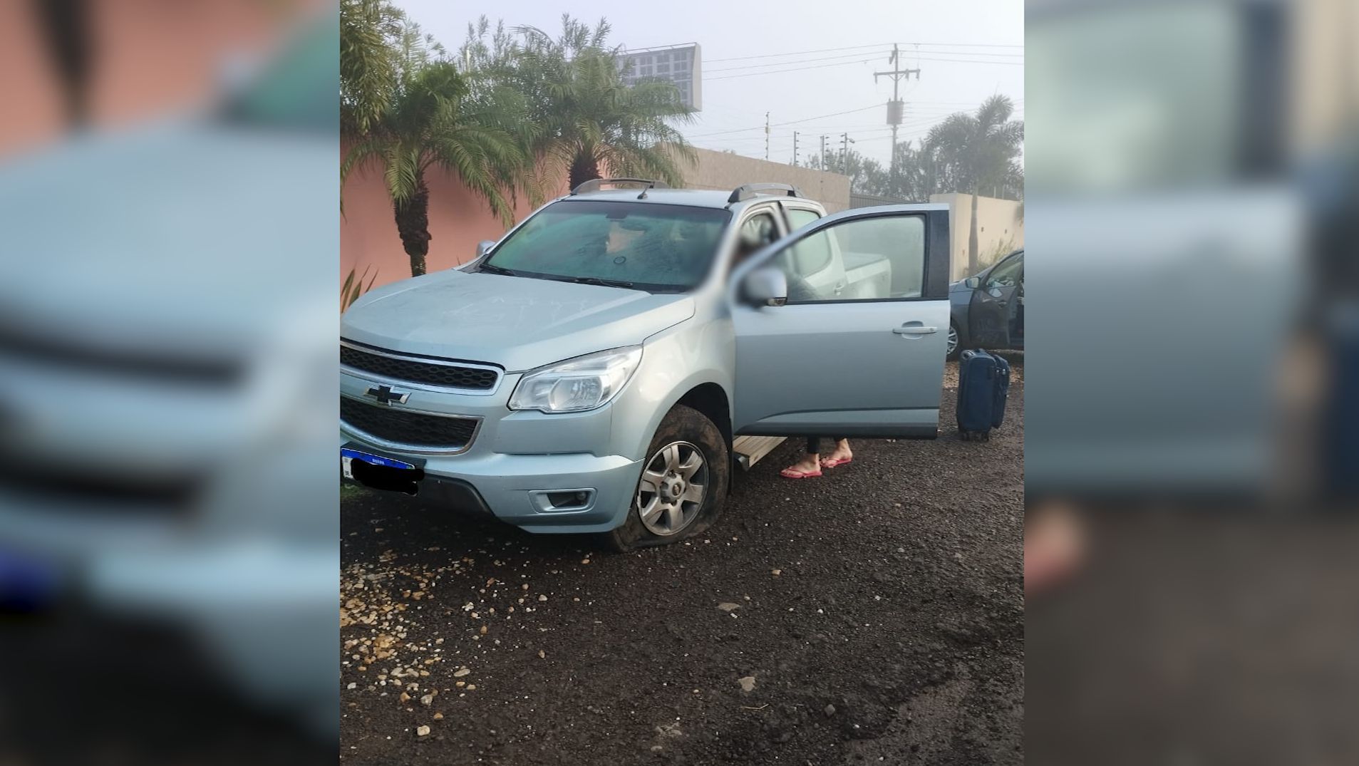 Colidiu, fugiu e caiu: motorista embriagada é flagrada com CNH suspensa Colidiu, fugiu e caiu: motorista embriagada é flagrada com CNH suspensa