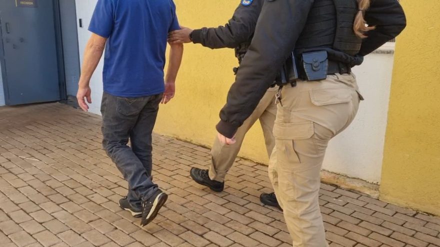 Homem de 67 anos é detido pela PM após assediar adolescente no Bairro Neva