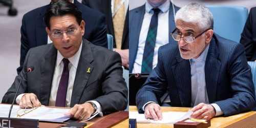 Israel e Irã trocam acusações na ONU e reafirmam direito à defesa Imagem referente a Israel e Irã trocam acusações na ONU e reafirmam direito à defesa