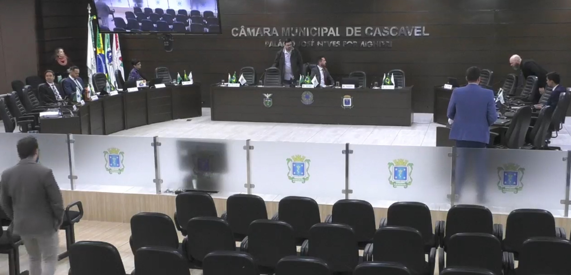 Câmara de Cascavel realiza 40ª Sessão Ordinária com votações de projetos e moções de apelo