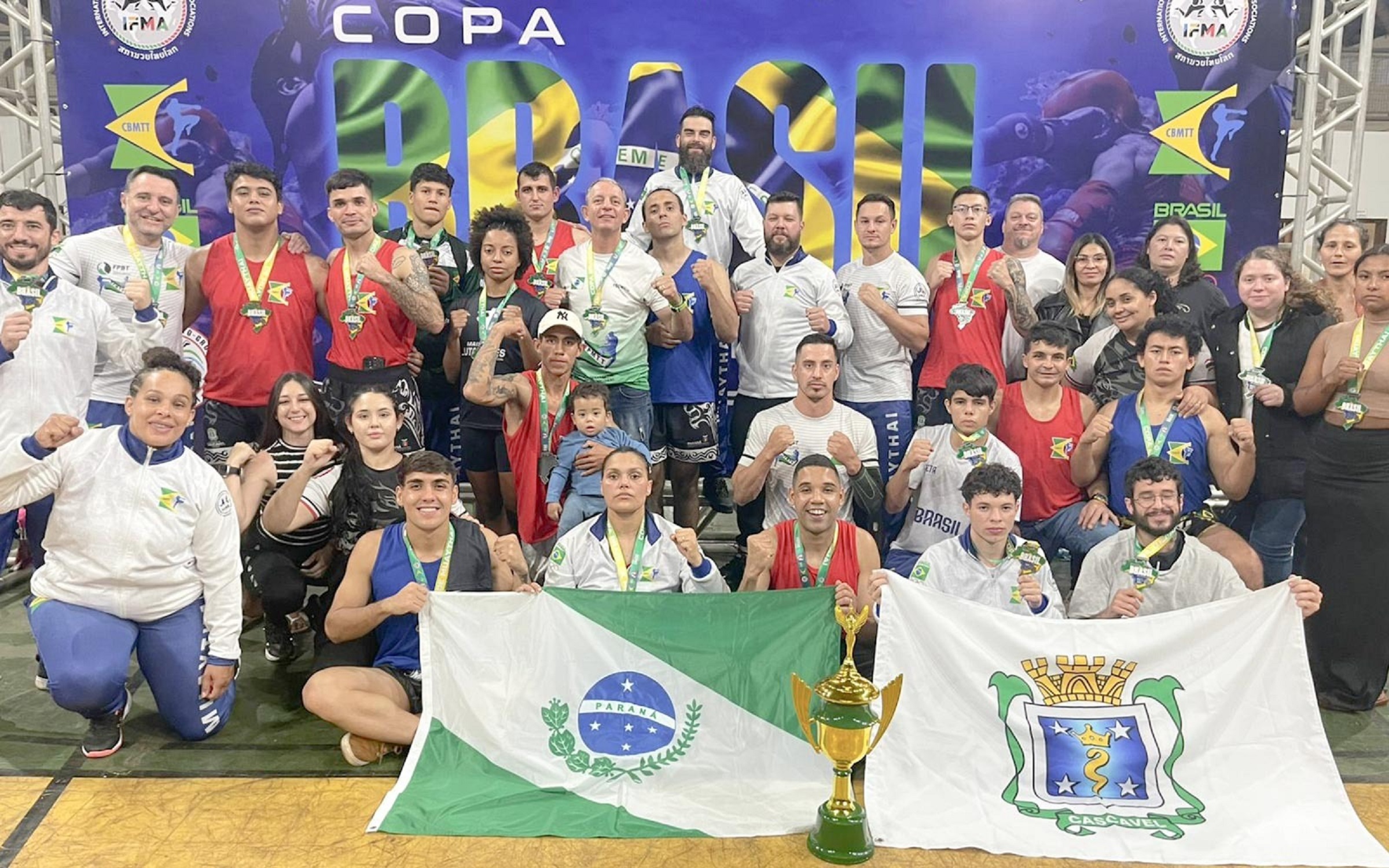 Cascavel é destaque no esporte: conquista geral na Copa Brasil de Muay Thai