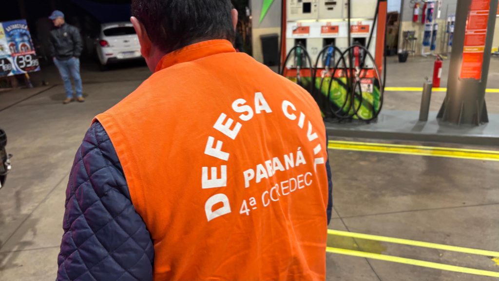 Denúncia de vazamento de combustível termina com posto embargado em Toledo