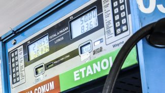 Governo anuncia aumento do etanol na gasolina para 30%