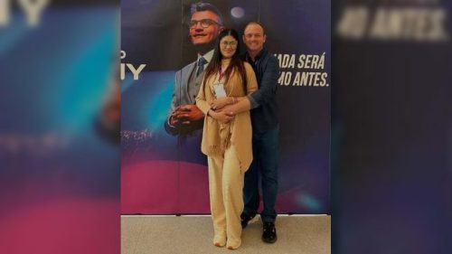 Antes de ser morta a facadas pelo marido, empresária fez declaração de amor; “Te amo com o coração cheio de gratidão” Imagem referente a Antes de ser morta a facadas pelo marido, empresária fez declaração de amor; “Te amo com o coração cheio de gratidão”