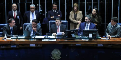 Senado aprova aumento do número de deputados federais para 531 Imagem referente a Senado aprova aumento do número de deputados federais para 531