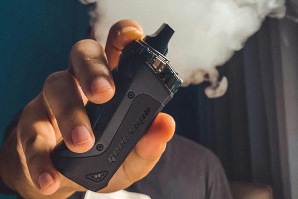 Senado do Paraguai aprova lei que restringe venda e uso de cigarros eletrônicos; veja o que isso pode mudar no Brasil