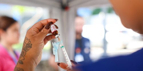 Dose de reforço de vacina contra meningite terá proteção maior Imagem referente a Dose de reforço de vacina contra meningite terá proteção maior