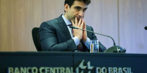 BC tem diversos caminhos para cumprir meta inflacionária, diz Galípolo Imagem referente a BC tem diversos caminhos para cumprir meta inflacionária, diz Galípolo