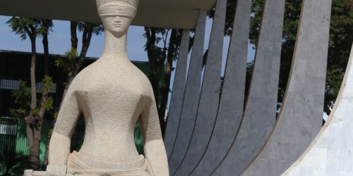 STF decide que redes devem ser responsabilizadas por conteúdos ilegais Imagem referente a STF decide que redes devem ser responsabilizadas por conteúdos ilegais