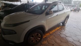 Fiat Toro roubada em assalto no São Cristóvão é recuperada pela Polícia em Cascavel