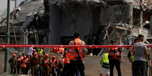 Iranianos saem abalados e israelenses mais agressivos, diz professor Imagem referente a Iranianos saem abalados e israelenses mais agressivos, diz professor