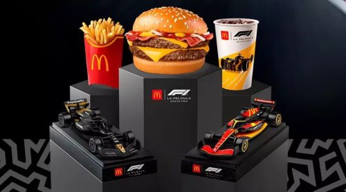 Após busca caótica por miniaturas do filme ‘F1’, McDonald’s não irá repor estoque; internautas vendem unidades a R$ 450 Imagem referente a Após busca caótica por miniaturas do filme ‘F1’, McDonald’s não irá repor estoque; internautas vendem unidades a R$ 450