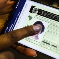 Imagem referente a Lei que cria CNH gratuita para população de baixa renda é sancionada