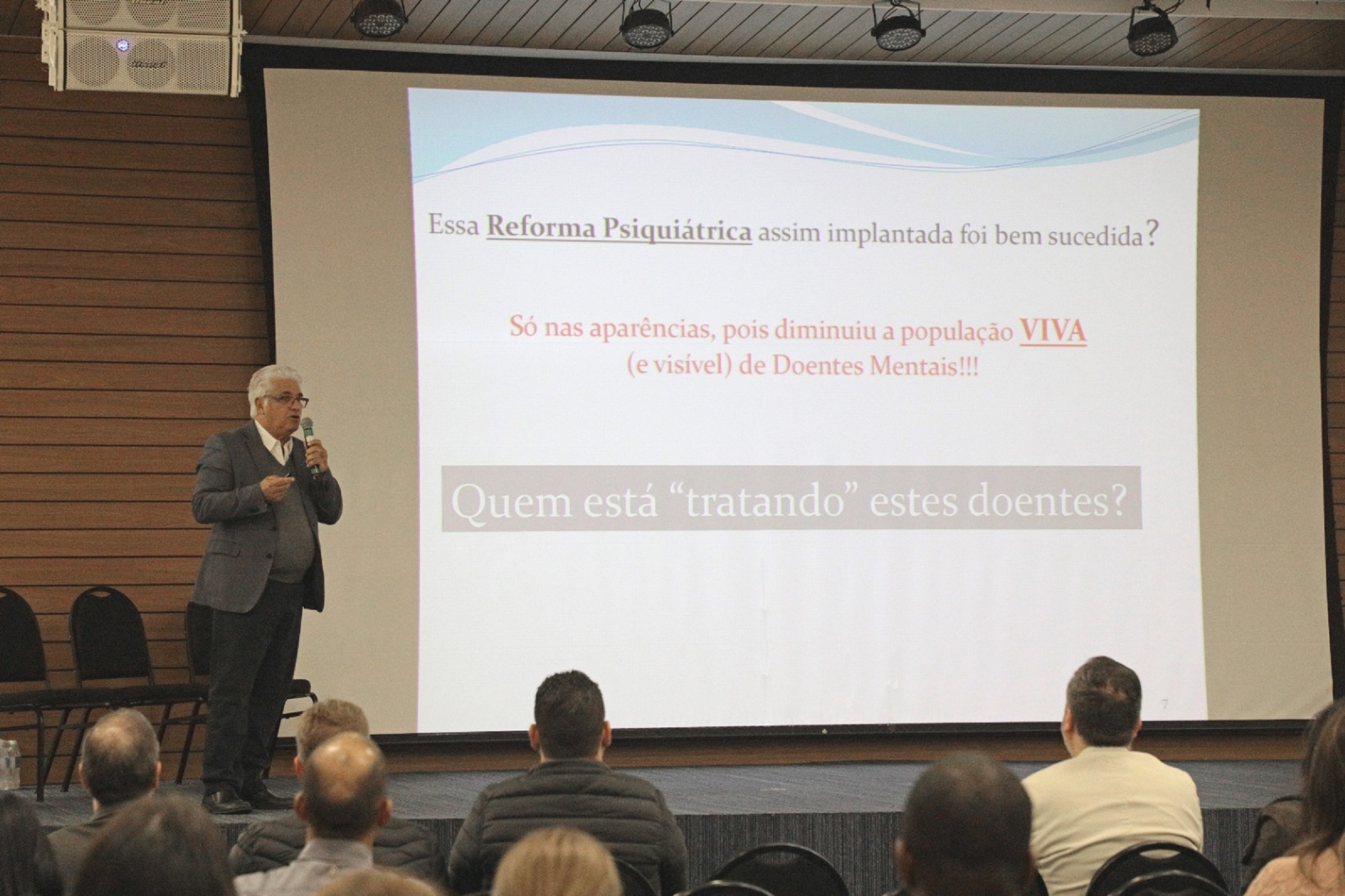 Semana Municipal de Prevenção ao Uso de Drogas encerra com fórum sobre políticas públicas