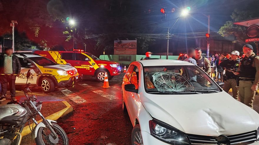 Jovem é atropelado na faixa de pedestres no centro de Cascavel; condutor foi preso por embriaguez