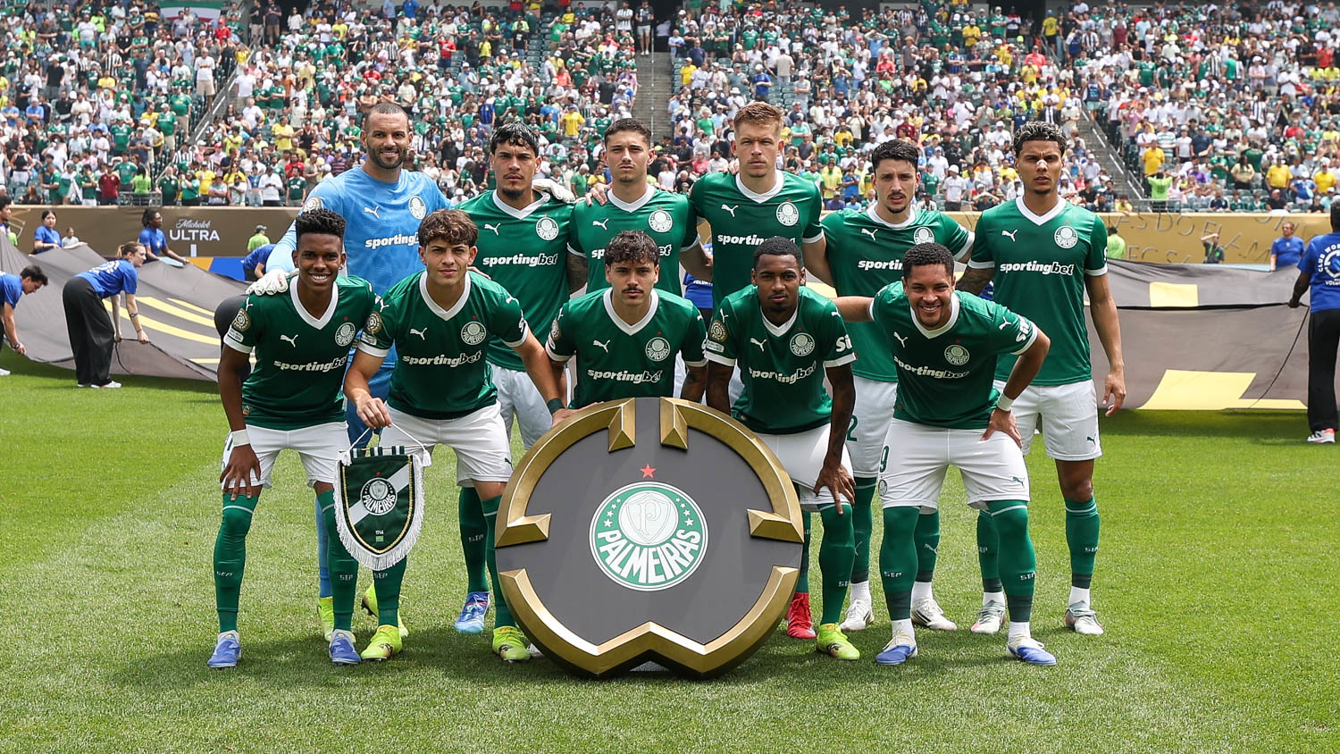 Palmeiras vence Botafogo por 1 a 0 e avança no Mundial de Clubes
