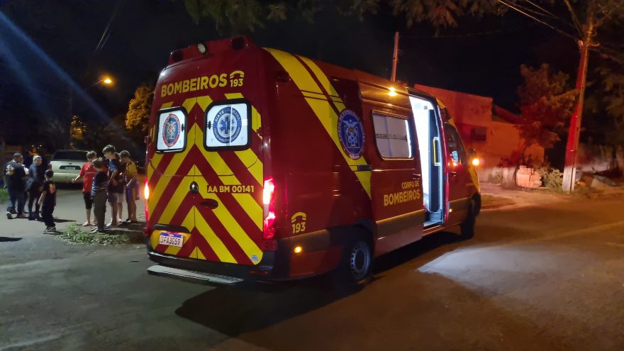 Jovem de 18 anos fica desacordado após queda de bicicleta no bairro Cancelli, em Cascavel