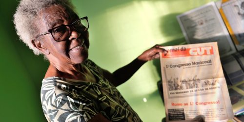 Dona Zica, 92 anos: da infância como doméstica à liderança sindical Imagem referente a Dona Zica, 92 anos: da infância como doméstica à liderança sindical
