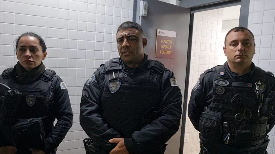 Criança desaparecida é encontrada sozinha após fechamento de shopping em Cascavel