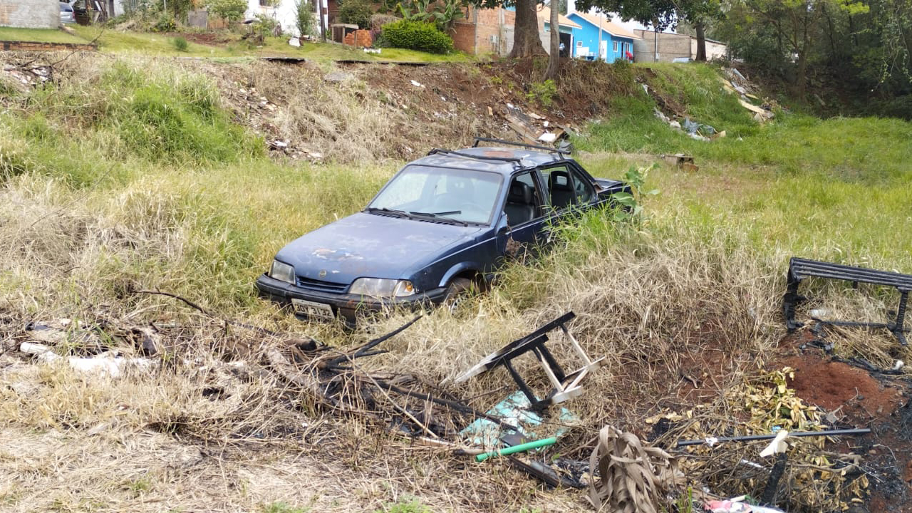 Carro furtado é encontrado pelo próprio dono em Cascavel