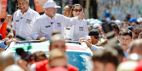 Povo tem que conhecer história de luta, diz Lula sobre 2 de julho Imagem referente a Povo tem que conhecer história de luta, diz Lula sobre 2 de julho