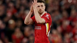 Atacante do Liverpool Diogo Jota e irmão morrem em acidente na Espanha