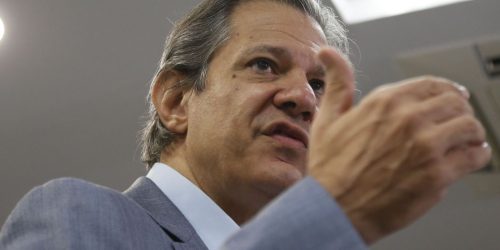 Imagem referente a Haddad elogia retirada do ressarcimento do INSS do arcabouço fiscal