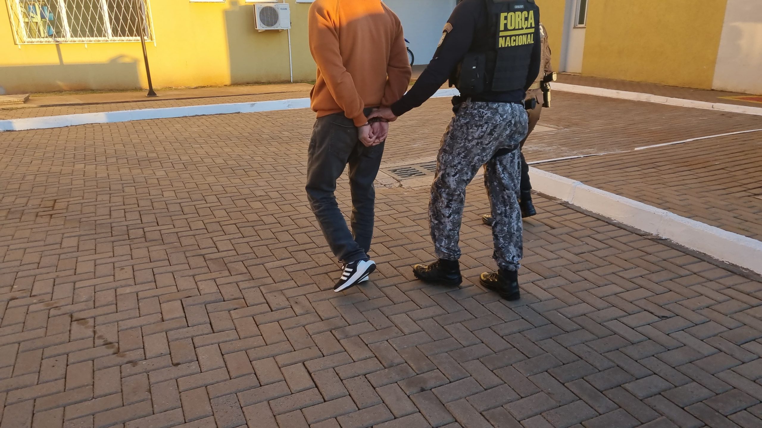 Vingança à moda antiga: briga por mulher leva homem a sair de Cascavel para tentar matar desafeto