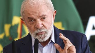Lula pede aos bancos nova forma de financiar o desenvolvimento