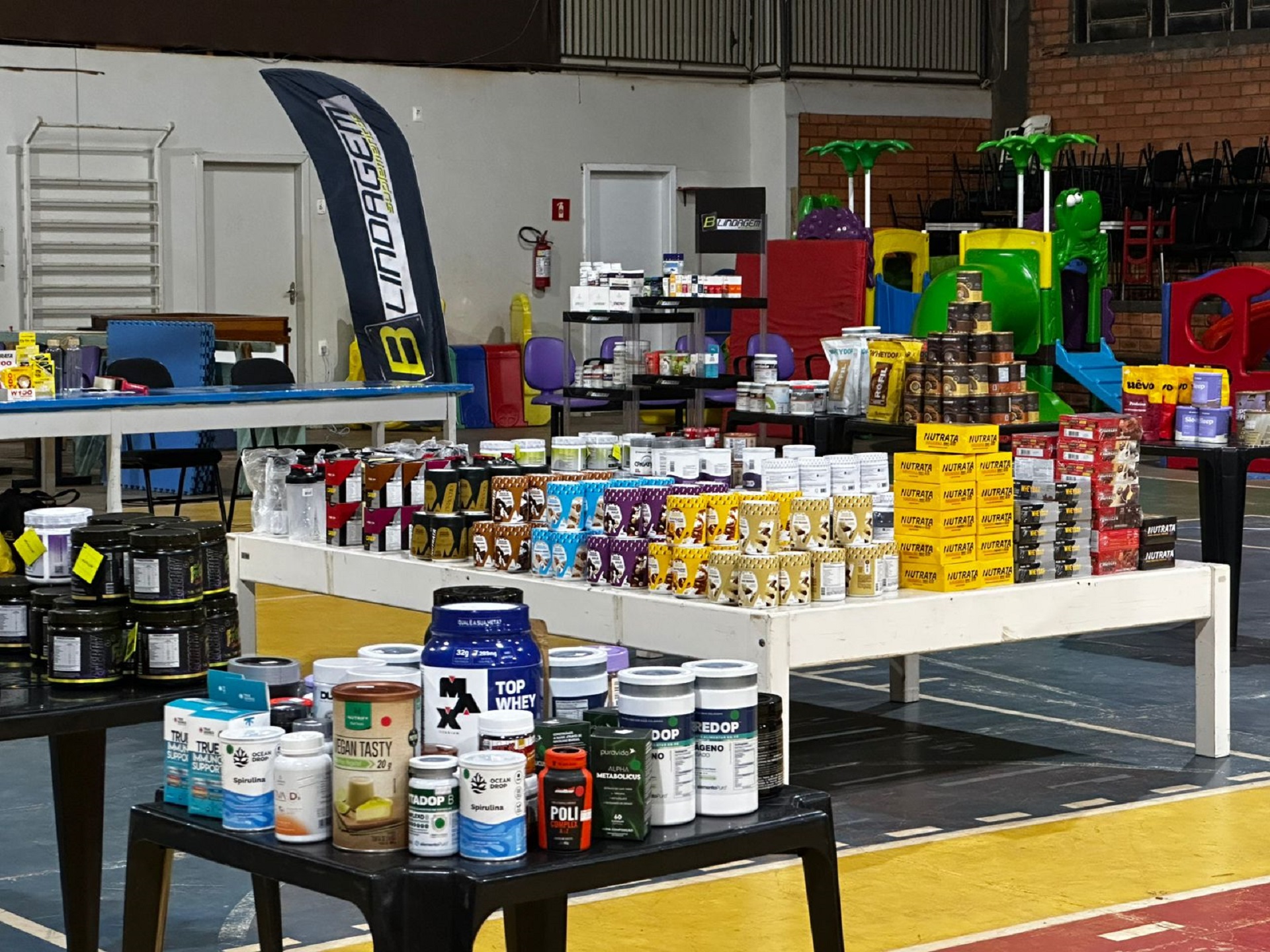 Bazar de suplementos na Apae: preços baixos e parcelamento até sábado Bazar de suplementos na Apae: preços baixos e parcelamento até sábado