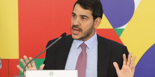Imagem referente a AGU diz que vai demonstrar ao STF que decreto do IOF é legal