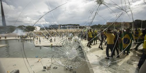 STF condenou 643 denunciados por participação no 8 de janeiro Imagem referente a STF condenou 643 denunciados por participação no 8 de janeiro