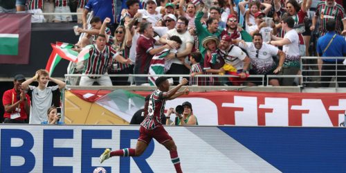 Hércules decide e Flu vence Al-Hilal para avançar no Mundial de Clubes Imagem referente a Hércules decide e Flu vence Al-Hilal para avançar no Mundial de Clubes