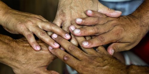Imagem referente a Governo aprova pensão a 61 filhos separados de pais com hanseníase