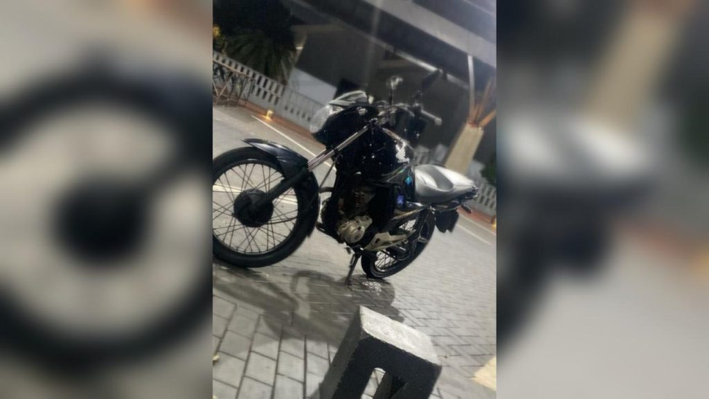 Motociclista é vítima de assalto à mão armada em distrito de Santa Helena