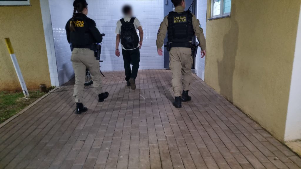 Motorista de ônibus é preso após adolescente denunciar assédio em Cascavel