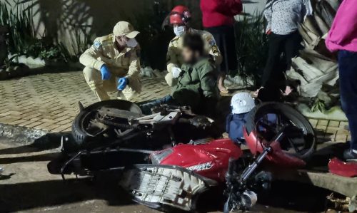 Twister e Amarok batem em cruzamento no Conjunto Riviera Imagem referente a Twister e Amarok batem em cruzamento no Conjunto Riviera