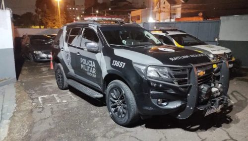 Rocam prende dupla com drogas em ponto já conhecido por tráfico Imagem referente a Rocam prende dupla com drogas em ponto já conhecido por tráfico
