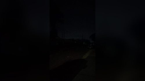 Região norte de Cascavel sofre apagão e população reclama de descaso Imagem referente a Região norte de Cascavel sofre apagão e população reclama de descaso