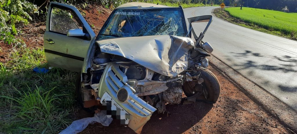 Colisão frontal deixa quatro feridos na PR-180, em Nova Aurora