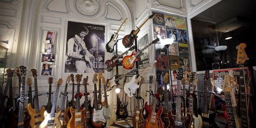 Hoje é Dia: Dia do Rock, criação do ECA e 1ª Copa são destaques Imagem referente a Hoje é Dia: Dia do Rock, criação do ECA e 1ª Copa são destaques